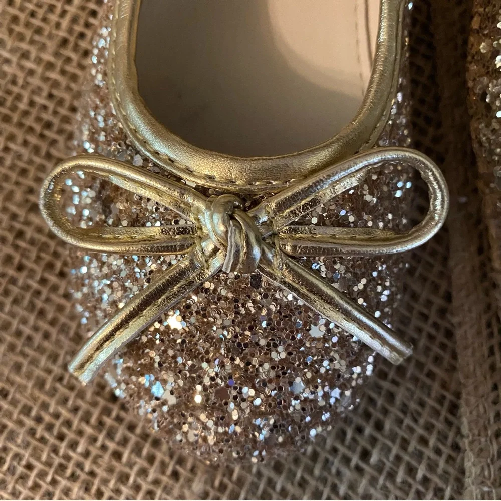 Girls FELIX & FLORA Gold Glitter Ballet Flat Style Shoes Size 10